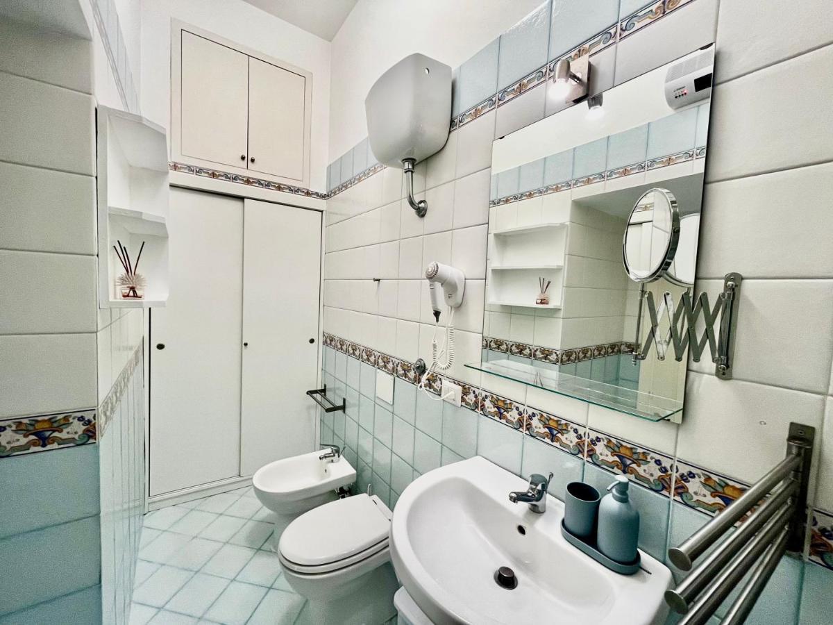 Casa Loren In The Heart Of Sorrento Exterior foto